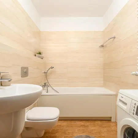 Apartament Margi Gaja *