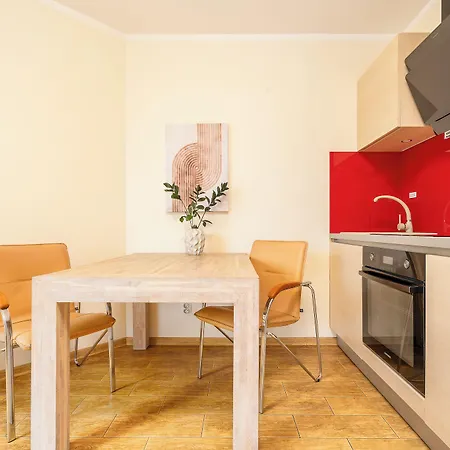 Margi Gaja Apartment *